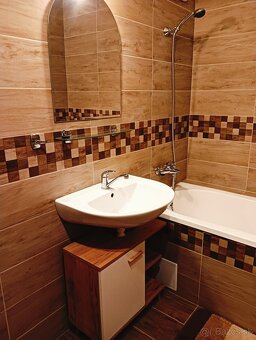 Predaj 3- izbovèho bytu v Zlatých Moravciach - 6