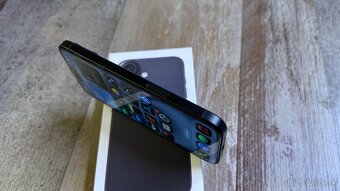 Vymenim zanovny iba 18x nabijany iPhone 16 Black - 6