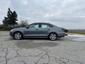 Volkswagen JETTA 2.0TDI - 6