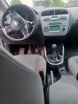 Rozpredám Seat Altea XL 1.9Tdi 77kw BLS BXE - 6
