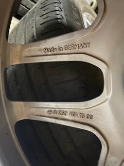 Disky Mercedes AMG R19 - 6