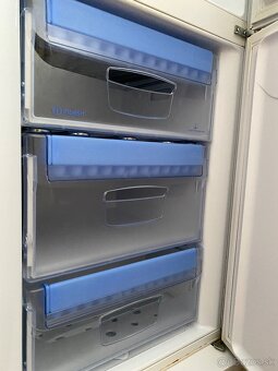 Kombinovaná chladnička Indesit - 6