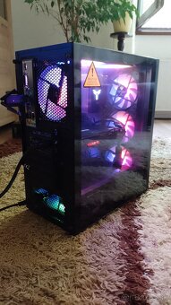 Predam skvelý herny PC/ RYZEN 5 3600X/4,4GHz/8GB GeForce RTX - 6
