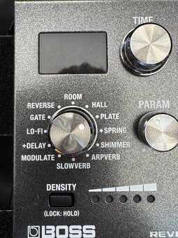 Efekty Boss - Delay, Reverb, Amp simulátor - 6