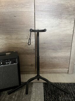 Elektrická gitara Fender Squier Bullet Mustang - 6