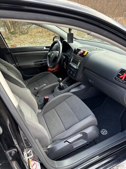 VW Golf 5 1.9 TDI - 6