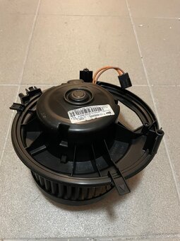 Vnútorný ventilátor kúrenia 5Q1819021F - 6