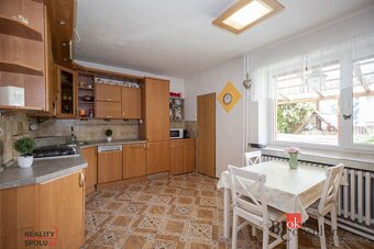Na predaj. 5 izbový rodinný dom v mestskej časti Šalková. - 6
