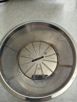 Odšťavovač PROFI v TOP stave - 6