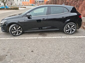 RENAULT MEGANE BOSE EDITION TCE 130 R.V.2016 - 6