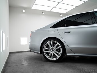 AUDI S8 PLUS EXCLUSIVE MATT - 6