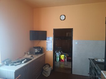 Predám starší rodinný dom v Starej Turej – ideálny na rekonš - 6
