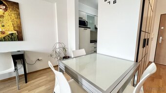 Praktický 1-izbový byt s loggiou a parkovaním pri Draždiaku - 6