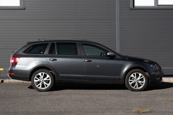 Škoda Octavia Combi SCOUT2.0 TDI DSG 4x4 - 6