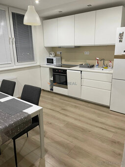 Prenájom 1 izbový byt, Nitra - Chrenová - 6