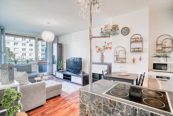 Na predaj útulný 2-izbový byt s dvomi balkónmi v Malackách - 6