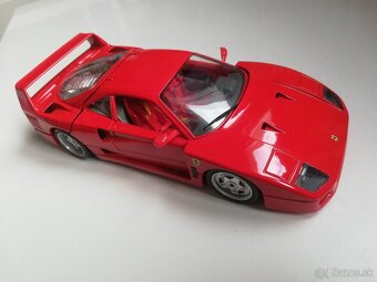 1:18 FERRARI F40 Bburago - 6