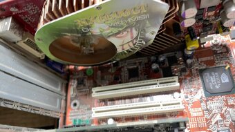 Starší PC AMD Athlon – DDR2 – funkčný / na diely - 6