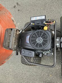Husqvarna Rider 11C - 6