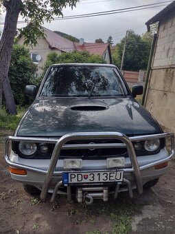 Predám Nissan Terrano 2 - 6