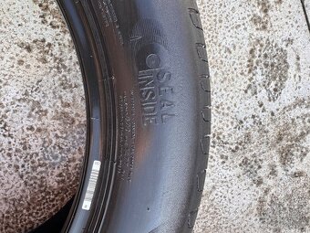 215/55R17 94W Letné Pirelli Seal Inside - 6