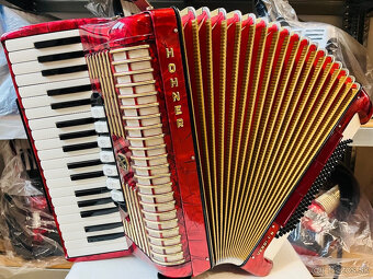 Predám krásny akordeón HOHNER Verdi II N-96basový- - špičkov - 6