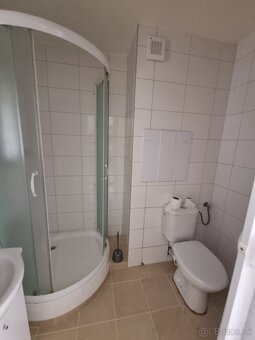 Na prenájom garsónka s balkónom na sídlisku Pod Hájkom - 6