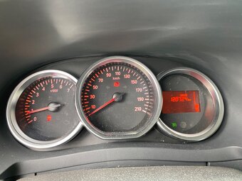 Dacia Lodgy 1.5 Dci 85kw 2021 7miestna verzia - 6