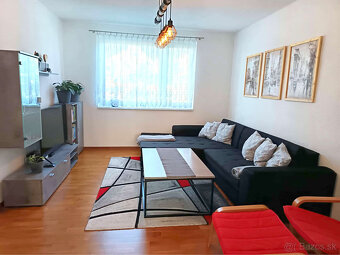 Predaj 2 izbového zrekonštruovaného zariadeného tehlového by - 6