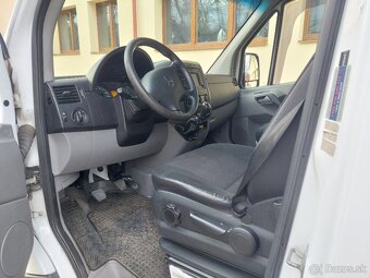 Mercedes Benz Sprinter - 6