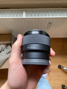Sony A7 III +Sigma 16–28mm f/2.8+Sony FE 50mm+Zhiyun Crane 2 - 6