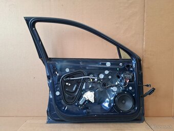 dvere VW Passat B8 - LH5X - 6