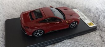 Predám model Ferrari Portofino M 1:43 Looksmart - 6