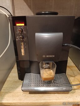 Automatický kávovar Bosch - 6