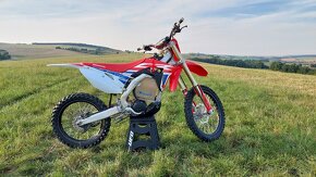 Elektrická Motorka Honda CRE - 6