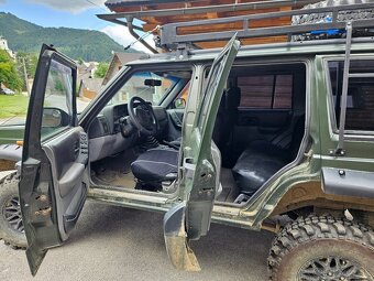 Jeep cherokee - 6