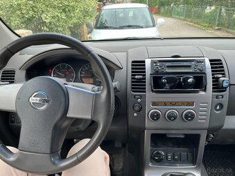 Nissan Pathfinder - 6