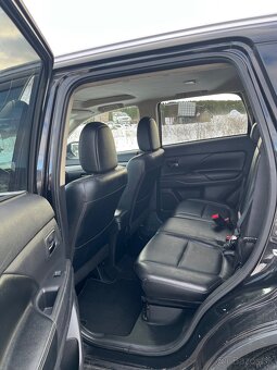 Predám Mitsubushi Outlander 2,2 diesel - 6