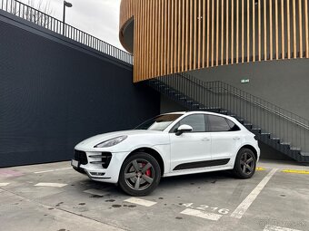 🏁 Porsche Macan Turbo 3.6 V6 – FULL výbava | Karbón | 294kW - 6