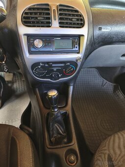 Peugeot 206 - 6