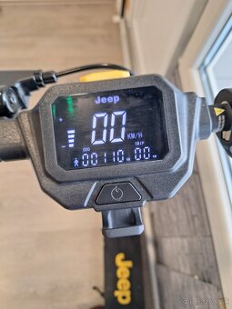Elektrická kolobežka JEEP 2xe Adventurer - 6