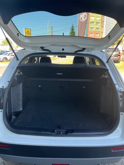 SUZUKI VITARA R.V.2018 (88Kw) AUTOMAT 1.MAJITEL TOP STAV - 6