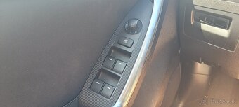 Mazda CX-5 2,2 DIESEL Automat, 4×4 110KW , biela metaliza - 6
