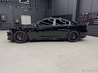 Dodge Charger 6.2 Hellcat - 6
