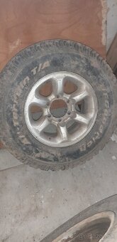 Pajero 2 gumy + disky - 6