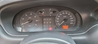 Predám Renault Megane, r.v. 2002, 1.6 16V benzín, 79kw - 6