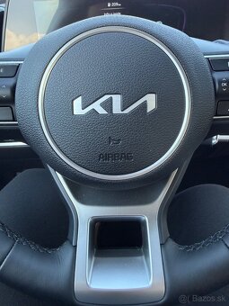 Kia SPORTAGE 1,6 TGDI 118kW - 6