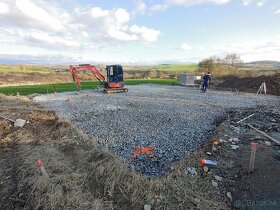 Zemné a výkopové práce, dovoz materiálu, hydraulická ruka - 6
