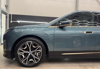 BMW iX xDrive40 2022 - 6