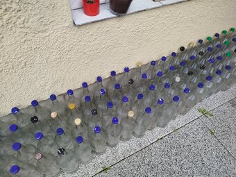 Fľaše sklenené 1 L číre s vrchnákom predám. - 6